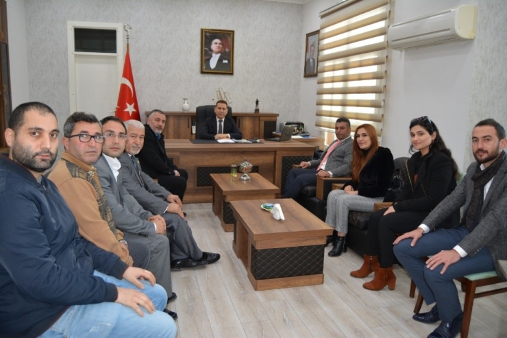 Ceyhan Gazeteciler Cemiyeti’nden Kaymakam Yılmaz’a Ziyaret