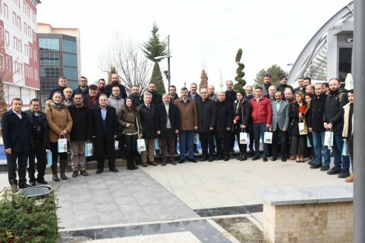 Vali Çiftçi Ve Başkan Aşgın Gazetecilerle Buluştu