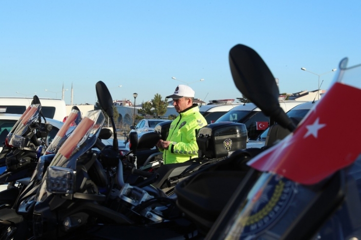 Eskişehir Emniyet Müdürlüğü’ne Kazandırılan Araçlar İçin Tören Düzenlendi