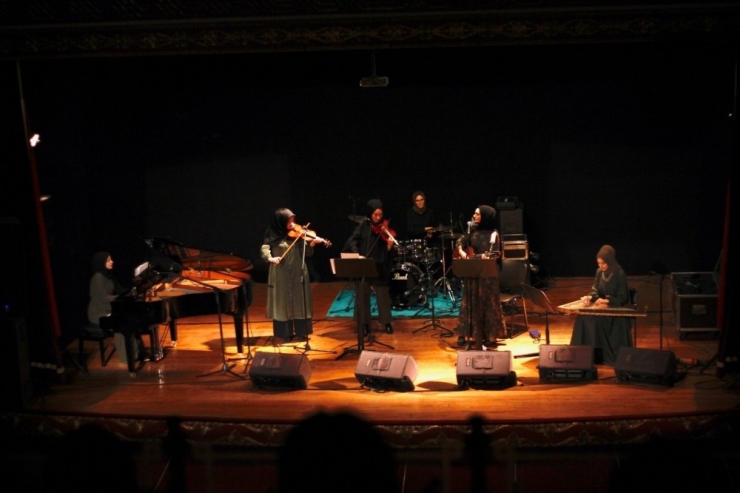 Mamak’ta Kadın Kadına Konser