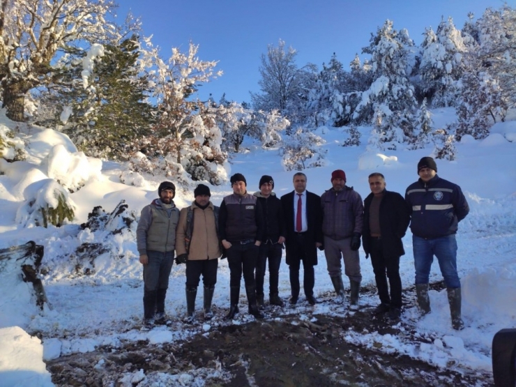 Manisa’da Yaylada Mahsur Kalan 6 Kişi Kurtarıldı