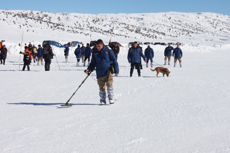 Toros Dağları’nda Kaybolan Ali Kaçar’ı Arama Çalışmaları Sürüyor