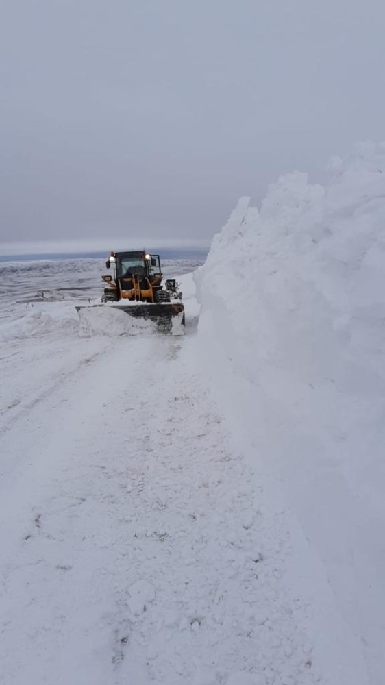 Kar Kalınlığı 2 Metreye Buldu