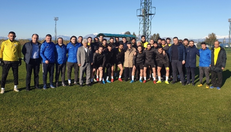 Başkan Yalçın’dan Moral Ziyaretleri