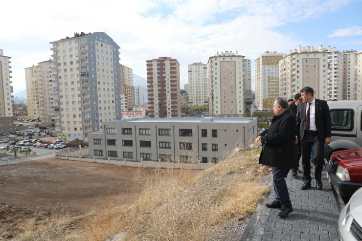 Vatandaş İstedi, Başkan Yalçın Yerinde Çözüm Üretti