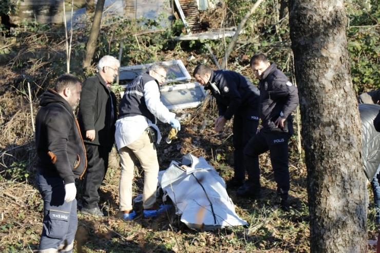 Yaşlı Adam Komşusunun Bahçesinde Ölü Bulundu