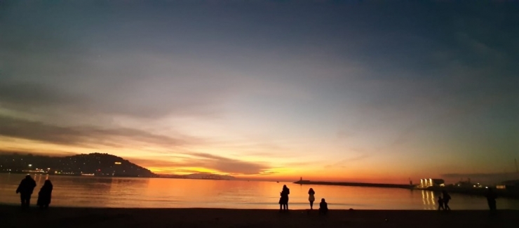 Kuşadası’nda Gün Batımı Büyüledi