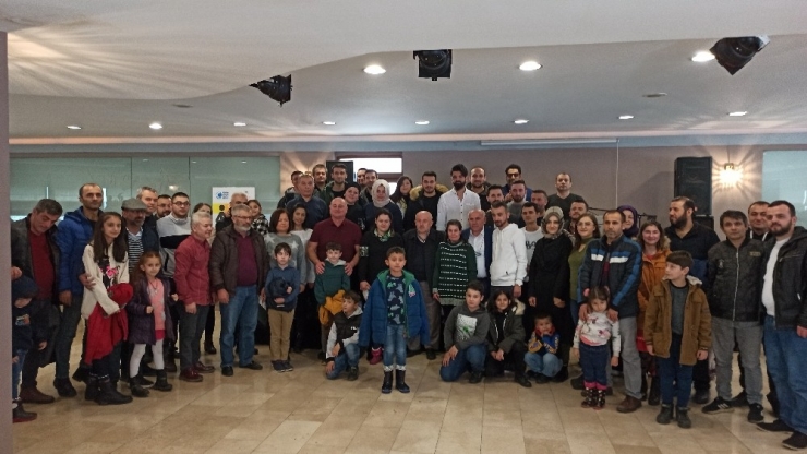 Görme Engelliler Yardım Etmek İsterken Kıranlardan Dertli