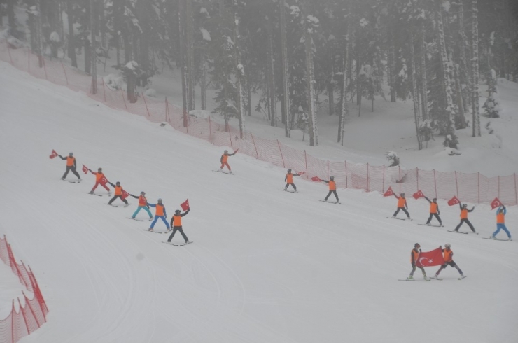 Ilgaz Dağı 2 Yurdun Tepe Kayak Merkezi Bakan Soylu’nun Katıldığı Törenle Açıldı