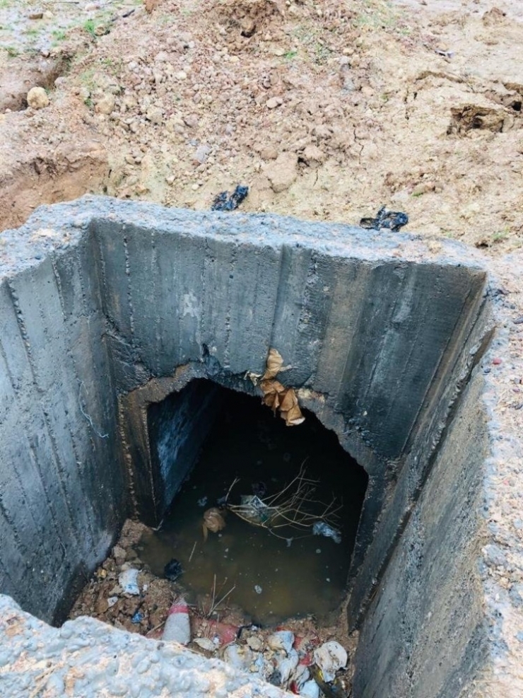 Barış Pınarı Harekatı Bölgesinde Teröristlerin Açtığı Tüneller Kapatılıyor