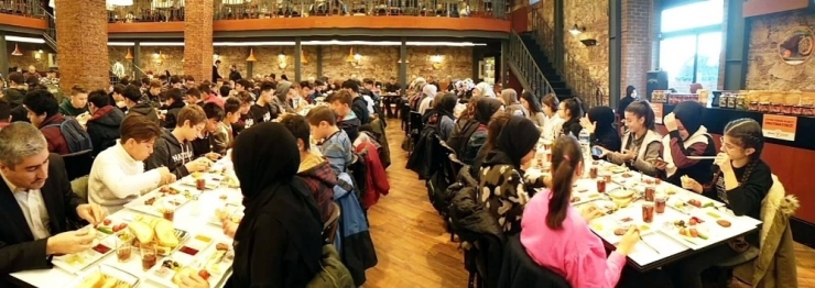 Mudanya’da "Genç Kardeşim Sensiz Olmaz" Buluşması