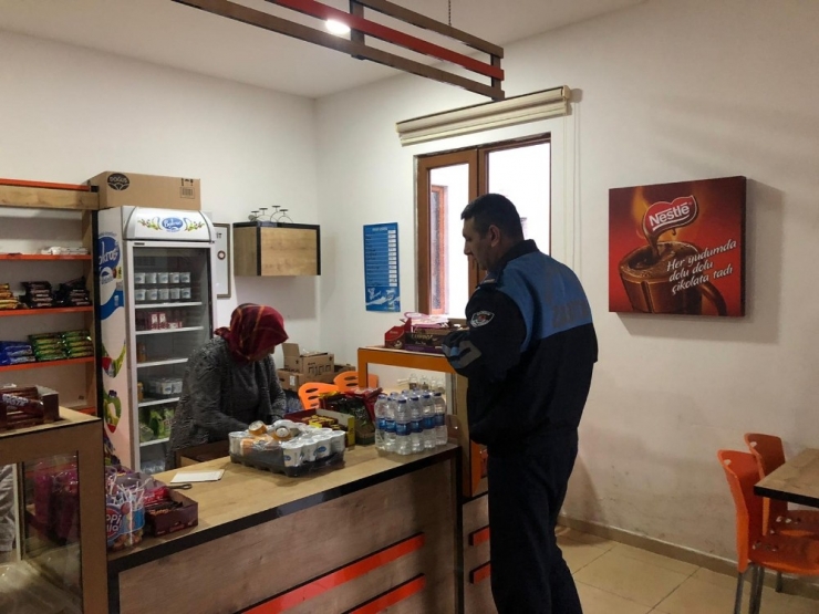 Samsun Büyükşehir Zabıtası 52 Okul Kantininde Fiyat Etiketi Kontrolü Yaptı