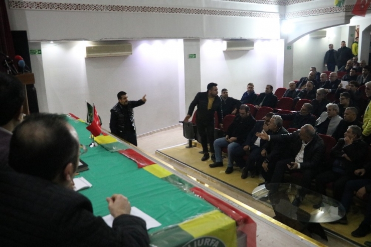 Şanlıurfaspor Kongresinde Gerginlik