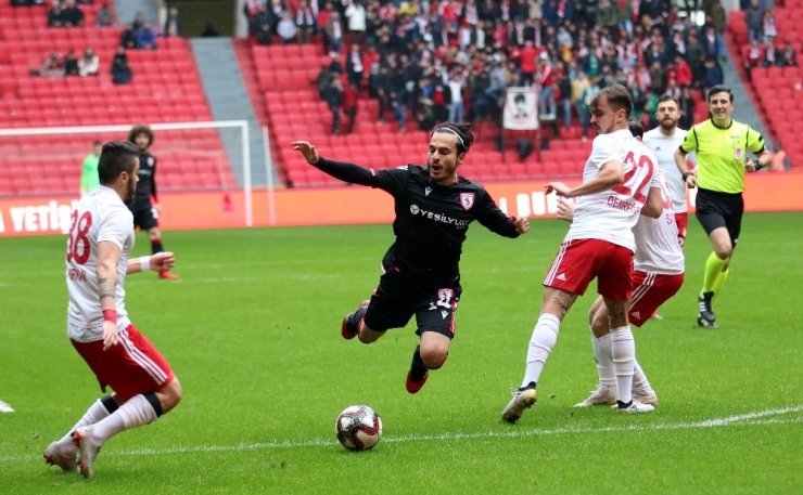 Tff 2. Lig: Samsunspor: 3 - Gümüşhanespor: 0