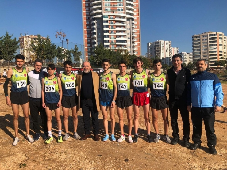 Atletizmde Darıca Rüzgarı Esmeye Devam Ediyor