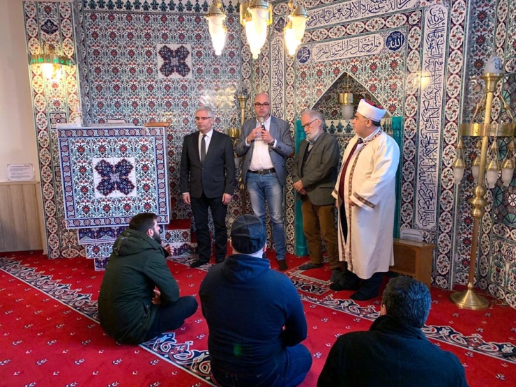 Alman Belediye Başkanından Ditib Camisi’ne Geçmiş Olsun Ziyareti