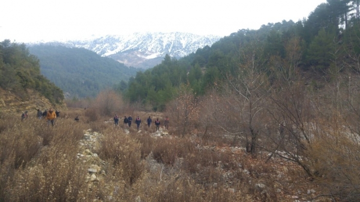 Çobanların Bulduğu Cep Telefonu, Aranan Adamın Cesedine Götürdü