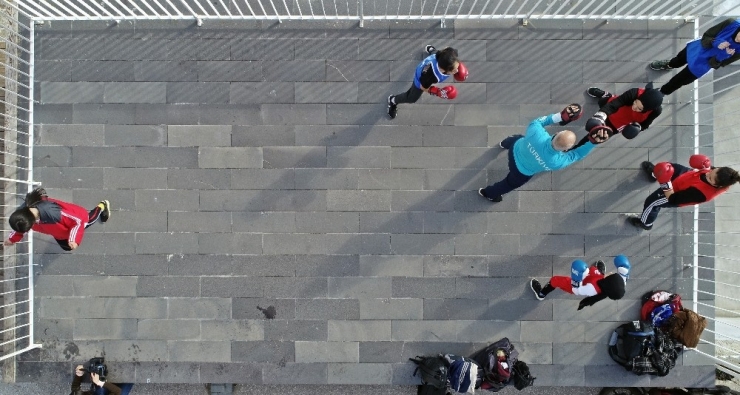 Demir Lady’ler Türkiye Şampiyonasına Hazırlanıyor