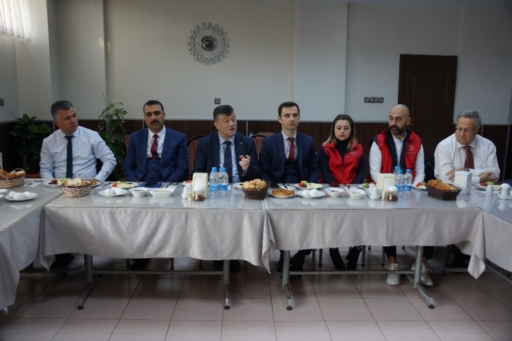 Aydın Gençlik Merkezi’nden Gazetecilere Kahvaltı