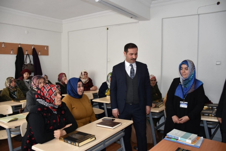 Tatvan Belediyesi Kültür, Sanat Ve Spor Merkezi Açıldı