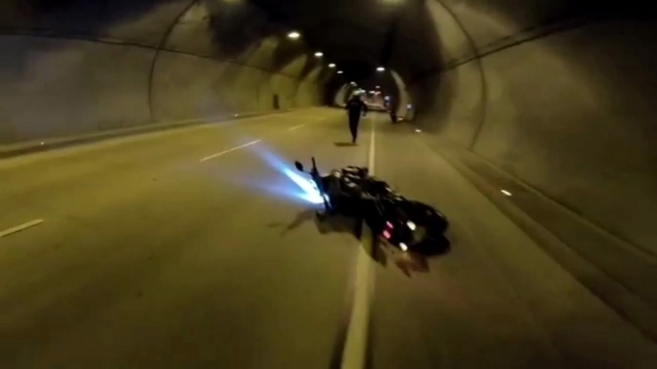 Dolmabahçe Tüneli’nde “Drift” Kazası Kamerada