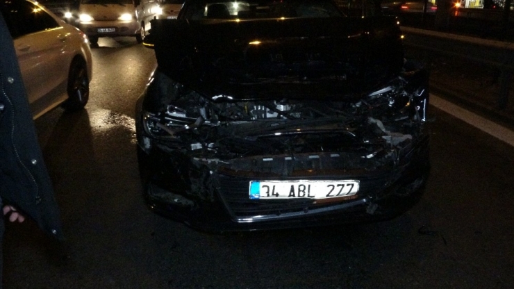 E-5 Karayolunda 3 Araç Birbirine Girdi: 1 Yaralı