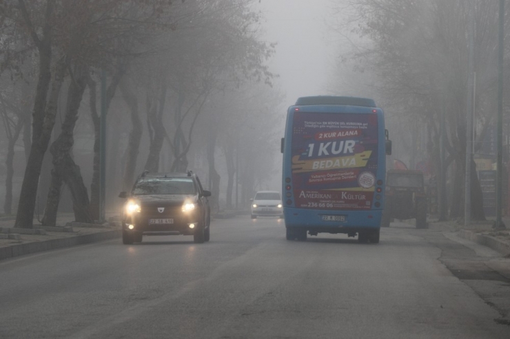 Bir Anda Bastırdı, Görüş Mesafesi 25 Metreye Kadar Düştü