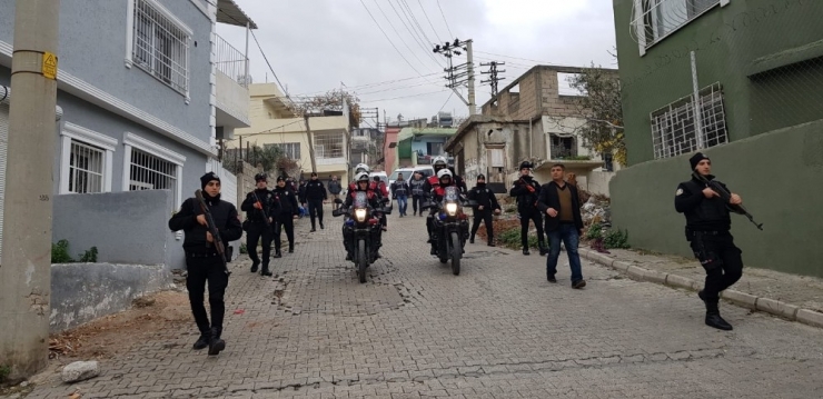 Hatay’da K9 Köpekleriyle Uyuşturucu Uygulaması