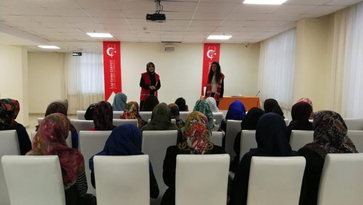 İdlib’e Yardım Toplandı