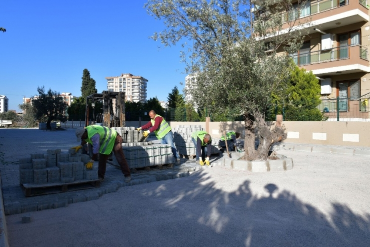 Çiğli’de Yollar Yenileniyor