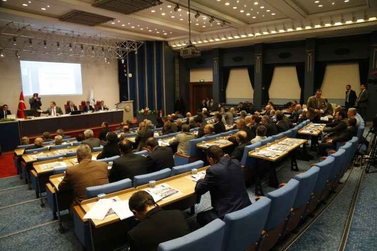 Büyükşehir Belediye Meclisi Toplandı