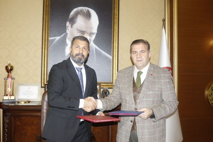 Mersin Barosu İle Milli Eğitim Müdürlüğü Arasında İşbirliği Protokolü İmzalandı