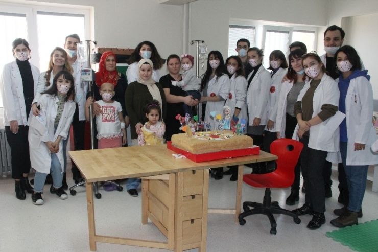 Büyük Kalplerin Küçük Hayallerini Gerçekleştirdiler