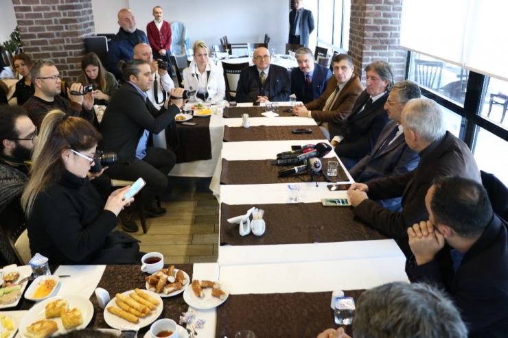 Validen Kaçak Maden Ocaklarına Sert Tepki