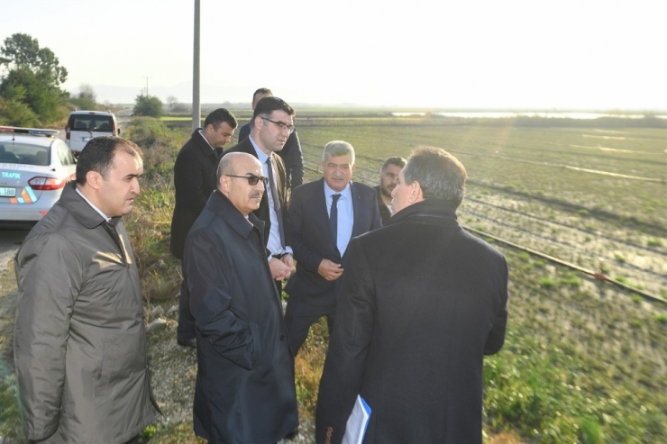 Vali Demirtaş: "Devlet Tüm İmkanlarını Seferber Etti"