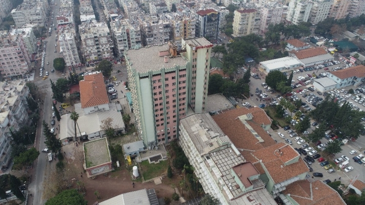 Atatürk Devlet Hastanesi’nin Yıkılıp Yerine 300 Yataklı Otel Konforundaki Hastane Yapılacak