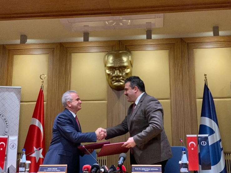 Anadolu Üniversitesi İle Eto Arasında İşbirliği Protokolü