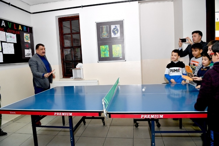 Başkan Gürkan, Mangala Turnuvası Ödül Törenine Katıldı