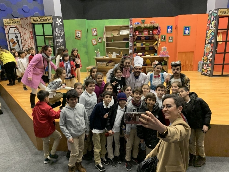 "Harikalar Mutfağı’nı" İzlemek İçin İzdiham Oluştu