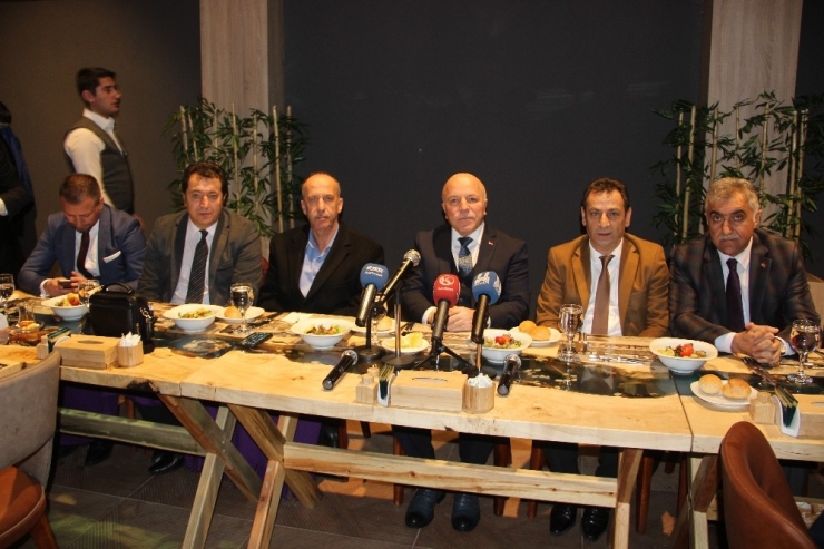 Başkan Sekmen: “Hepimizin Ortak Paydası Erzurum’dur”