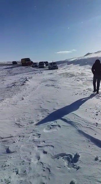 Palandöken’de Mahsur Kaldılar