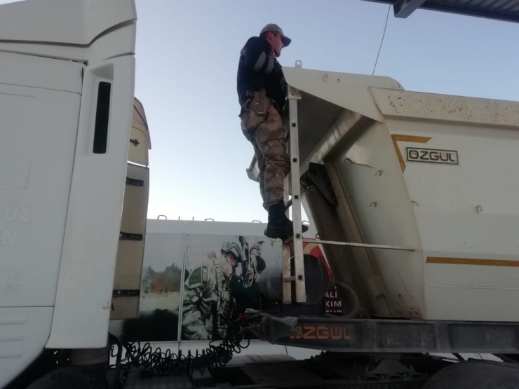 Uyuşturucudan 80 Kişiye Yasal İşlem