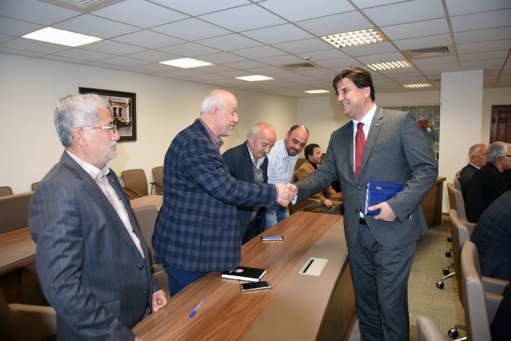 Muhtarlar Alim Karaca’ya Taziye Ziyaretinde Bulundu