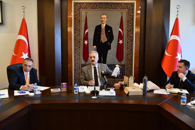 Isparta’daki Kadın Kooperatifleri Valilik Önderliğinde Buluştu