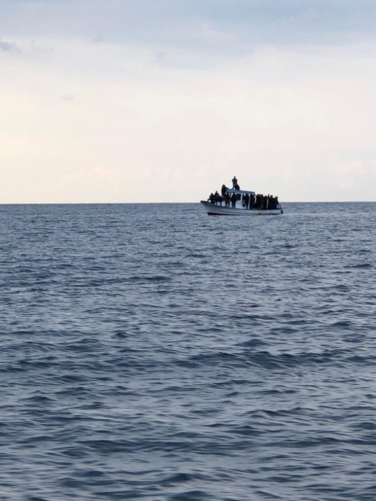 Kktc Açıklarında 34 Mülteci Yakalandı