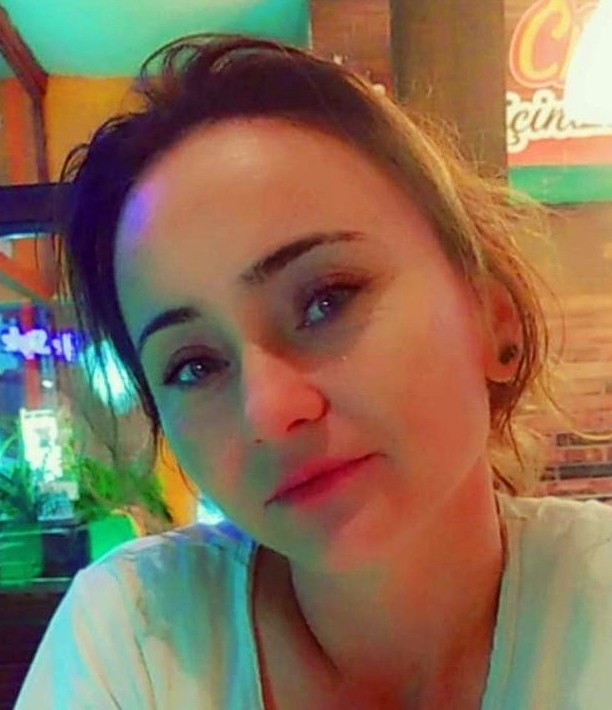 Evine Gizlice Girdiği Kız Arkadaşını Defalarca Bıçakladı