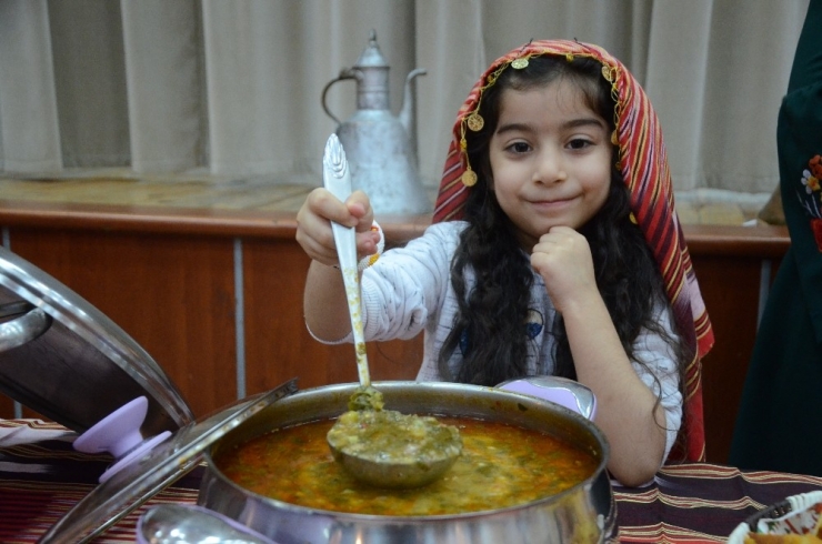 Minik Öğrenciler Hünerlerini Sergiledi