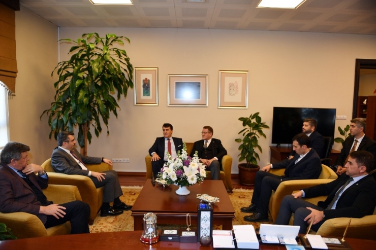 Başkan Dündar, Oktay Yılmaz’ı Ağırladı