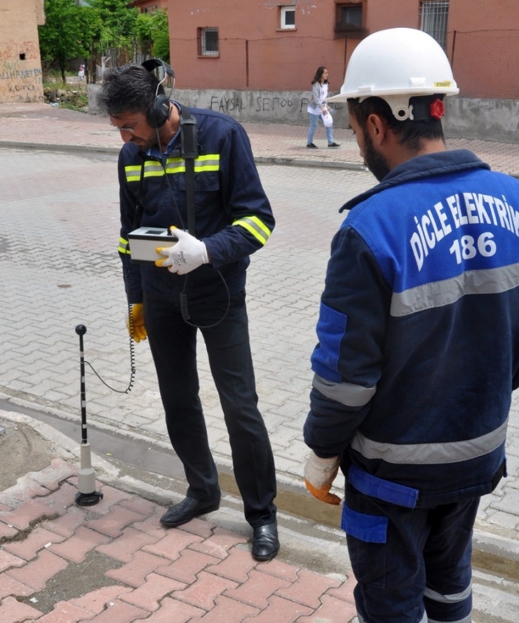 Dicle Elektrik, Yer Altından Kaçak Hat Çekenlere Göz Açtırmıyor