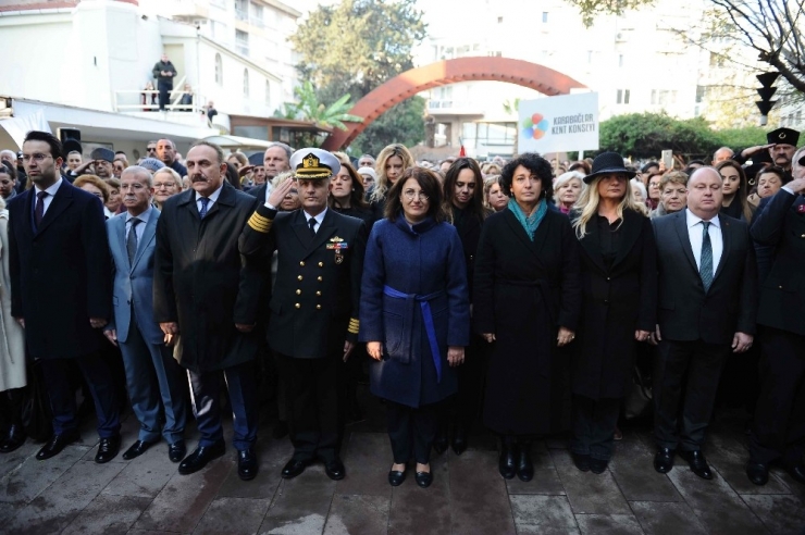 Zübeyde Hanım, İzmir’deki Mezarı Başında Anıldı
